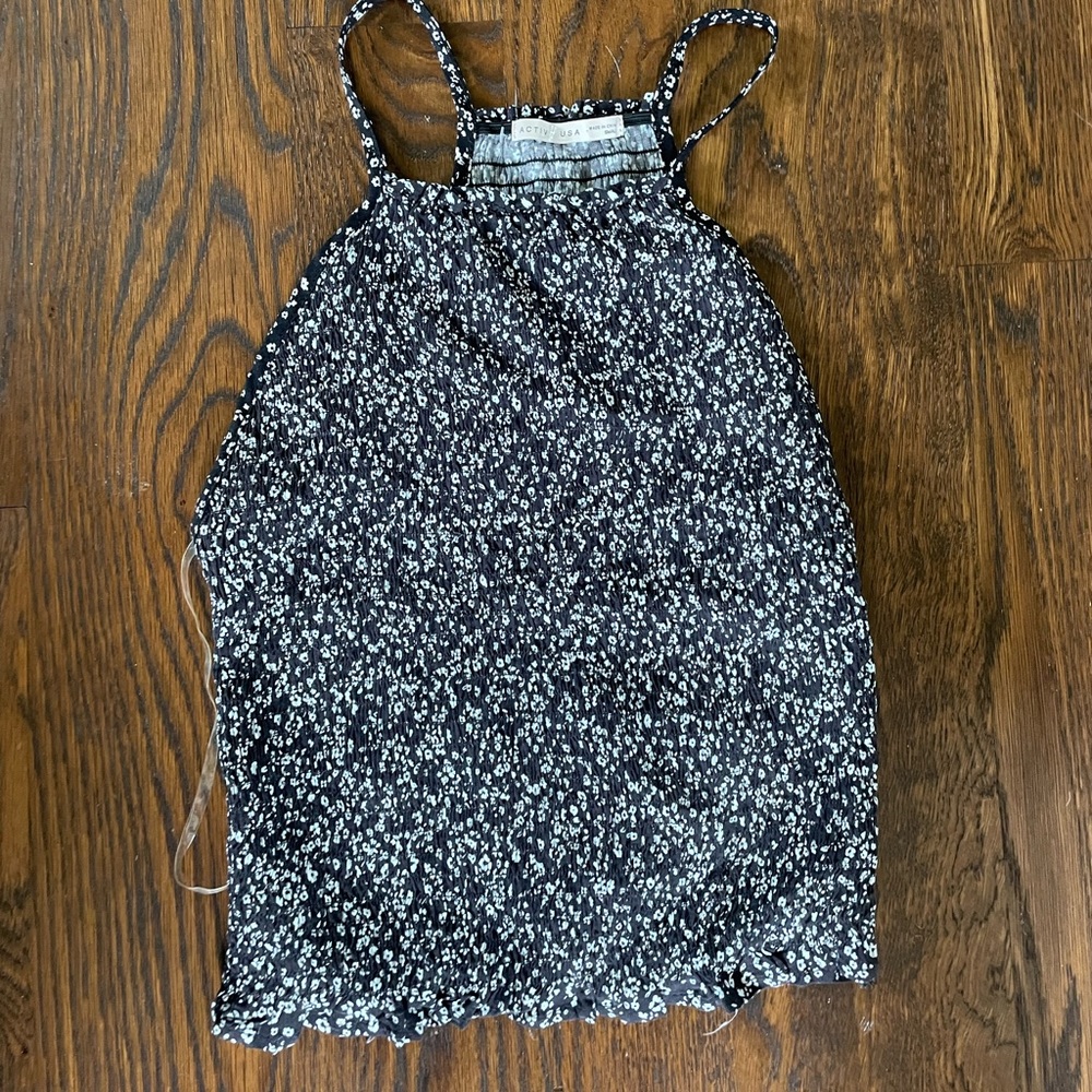 black and white flower tank